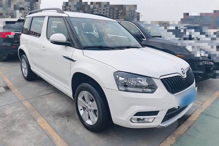 Used Skoda Yeti 2016 1.4TSI DSG Advanced Edition Front Right 45 Deg