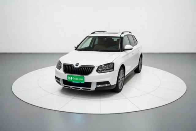 Ojetý Skoda Yeti 2016 1.4TSI DSG Advanced Edition