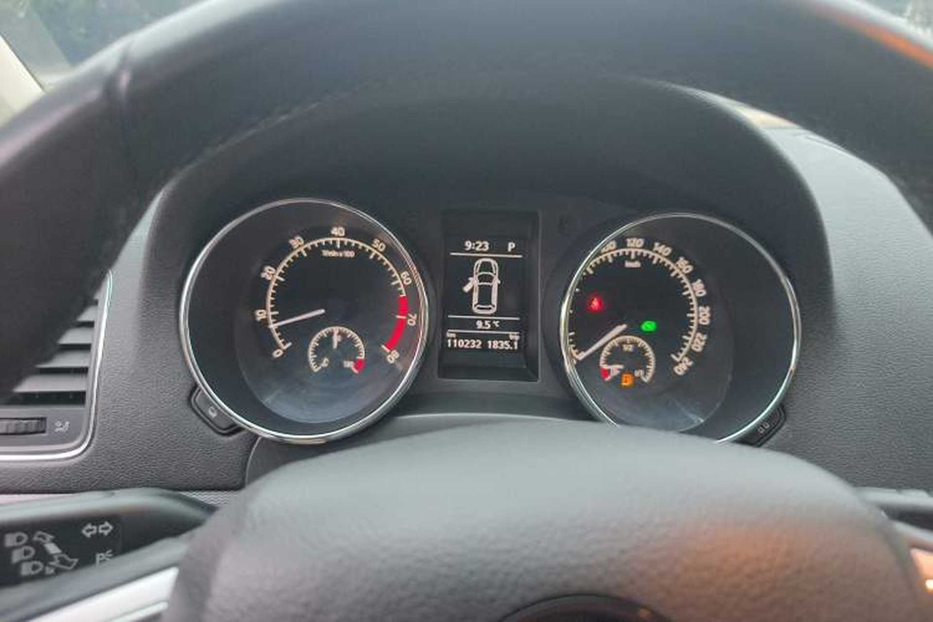 Used Skoda Yeti 2016 1.4TSI DSG Style Edition Instrument Cluster