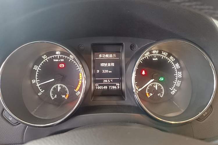 Used Skoda Yeti 2016 1.4TSI DSG Style Edition Instrument Cluster