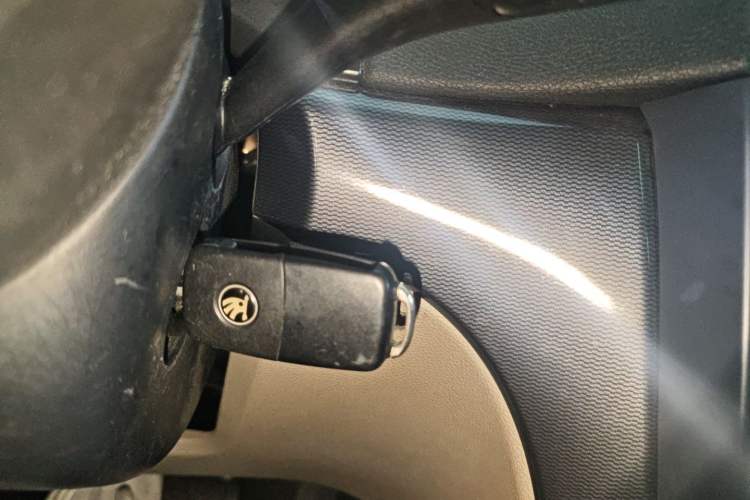 Used Skoda Yeti 2016 1.4TSI DSG Style Edition Interior 1