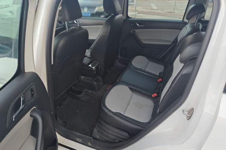 Used Skoda Yeti 2016 1.4TSI DSG Advanced Edition Interior 1
