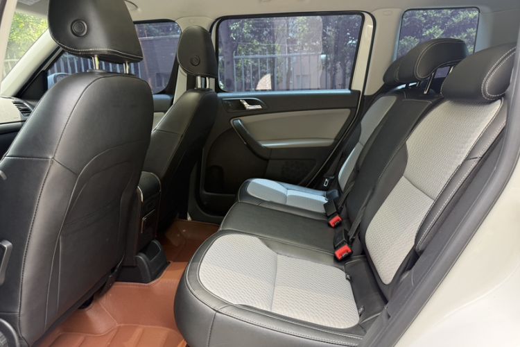 Used Skoda Yeti 2016 1.4TSI DSG Advanced Edition Interior 13