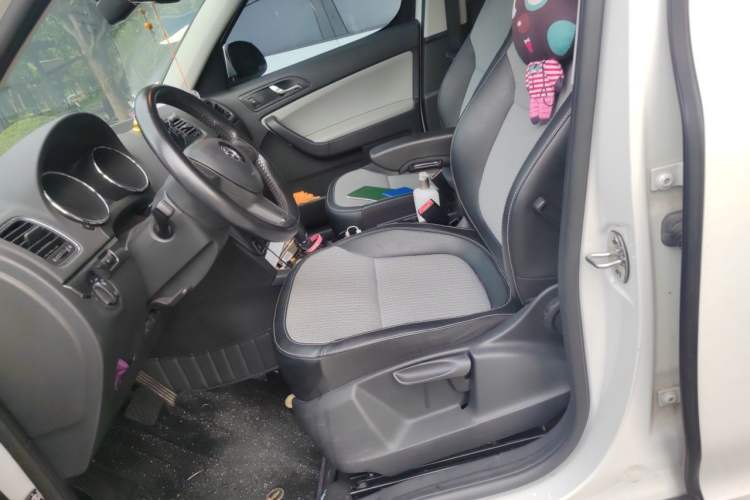 Used Skoda Yeti 2016 1.4TSI DSG Advanced Edition Left Front Seat