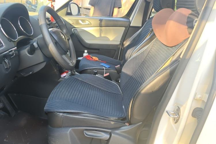 Used Skoda Yeti 2016 1.4TSI DSG Advanced Edition Left Front Seat