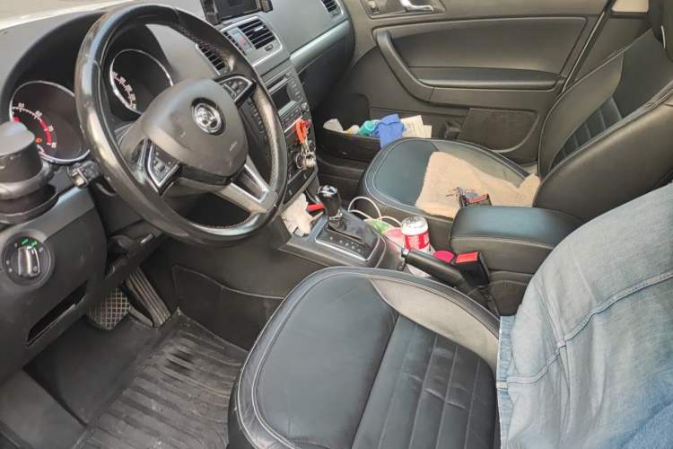 Used Skoda Yeti 2016 1.4TSI DSG Prestige Edition Left Front Seat