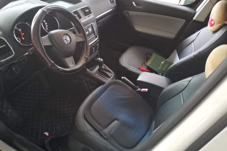 Used Skoda Yeti 2016 1.4TSI DSG Advanced Edition Left Front Seat