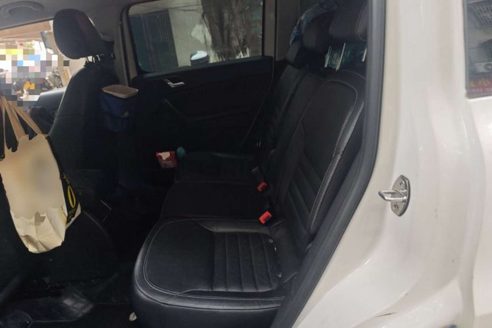 Used Skoda Yeti 2016 1.4TSI DSG Prestige Edition Left Rear Seat