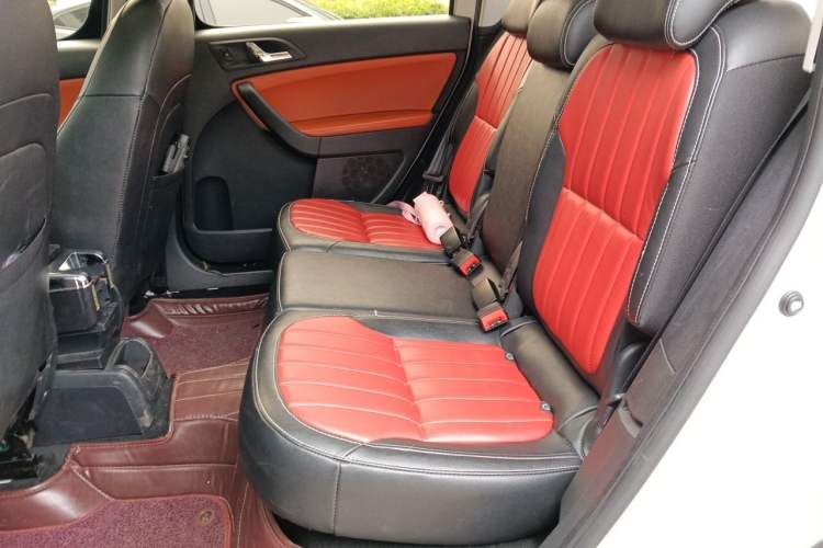 Used Skoda Yeti 2016 1.4TSI DSG Advanced Edition Left Rear Seat