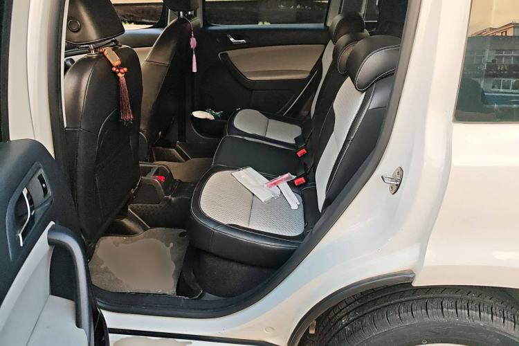 Used Skoda Yeti 2016 1.4TSI DSG Advanced Edition Left Rear Seat