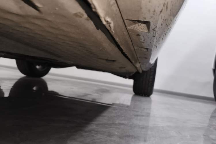Used Skoda Yeti 2016 1.4TSI DSG Advanced Edition Left Side Sill