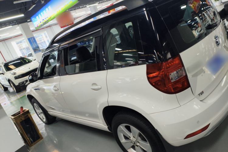 Used Skoda Yeti 2016 1.4TSI DSG Advanced Edition Left Side