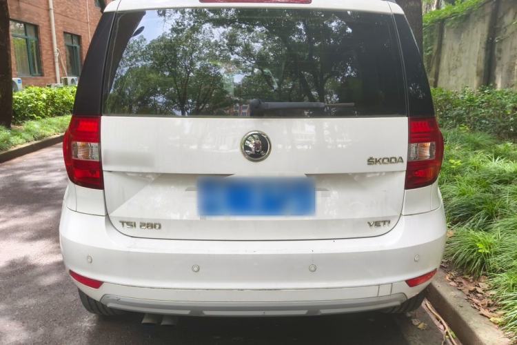 Used Skoda Yeti 2016 1.4TSI DSG Advanced Edition Rear