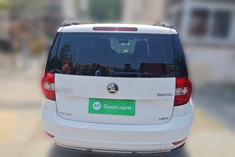 Used Skoda Yeti 2016 1.4TSI DSG Advanced Edition Rear