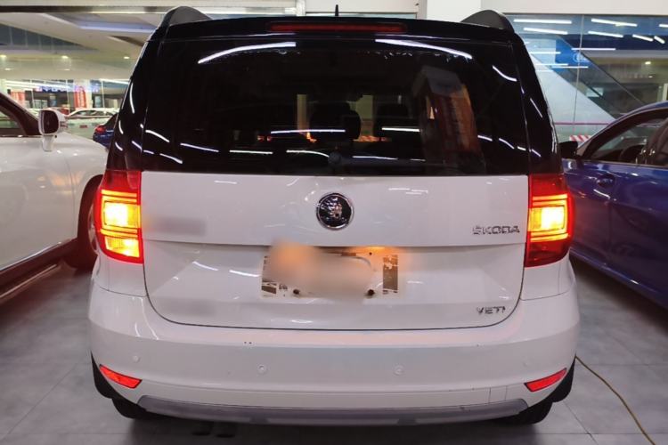 Used Skoda Yeti 2016 1.4TSI DSG Advanced Edition Rear