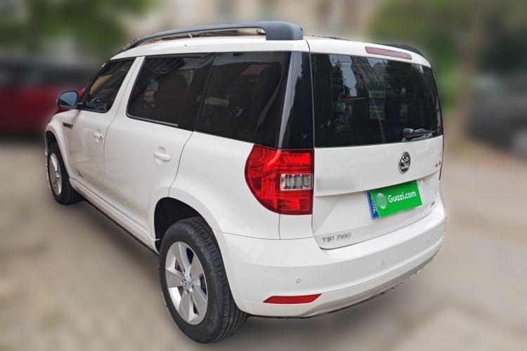 Used Skoda Yeti 2016 1.4TSI DSG Advanced Edition Rear Left 45 Deg