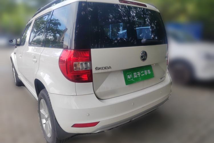 Used Skoda Yeti 2016 1.4TSI DSG Advanced Edition Rear Left 45 Deg