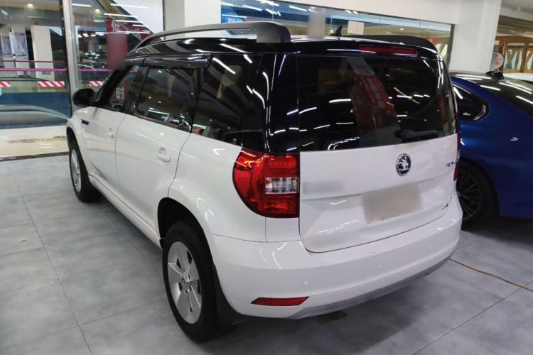 Used Skoda Yeti 2016 1.4TSI DSG Advanced Edition Rear Left 45 Deg