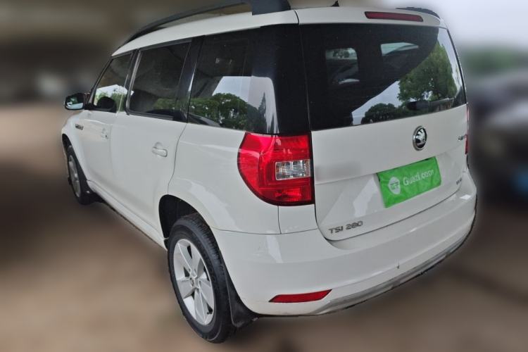 Used Skoda Yeti 2016 1.4TSI DSG Advanced Edition Rear Left 45 Deg