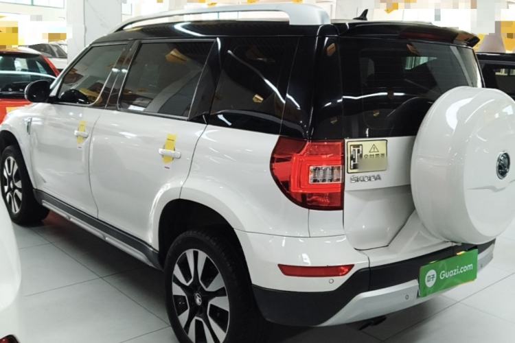 Used Skoda Yeti 2016 1.8TSI DSG Prestige Edition Rear Left 45 Deg