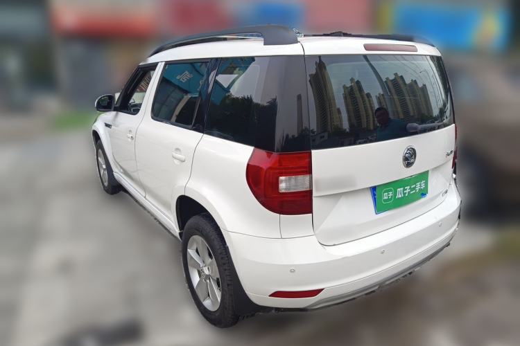 Used Skoda Yeti 2016 1.4TSI DSG Advanced Edition Rear Left 45 Deg