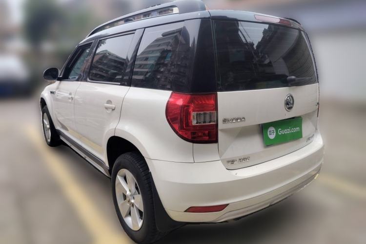 Used Skoda Yeti 2016 1.4TSI DSG Advanced Edition Rear Left 45 Deg