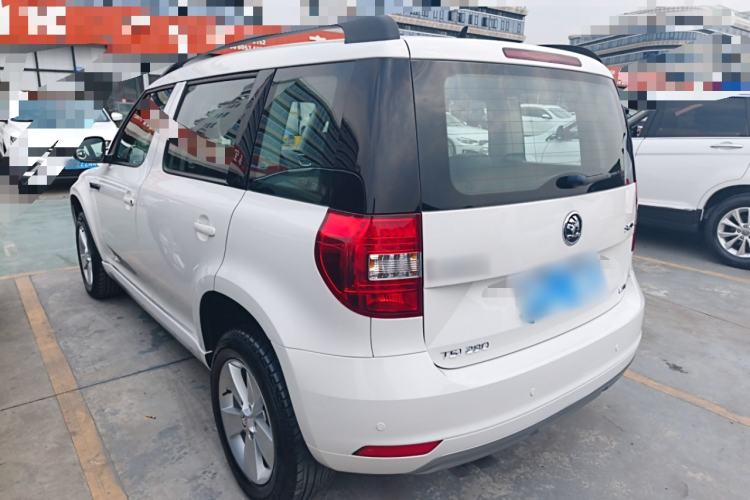 Used Skoda Yeti 2016 1.4TSI DSG Advanced Edition Rear Left 45 Deg