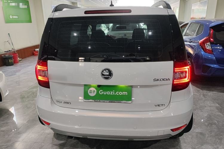 Used Skoda Yeti 2016 1.4TSI DSG Advanced Edition Rear