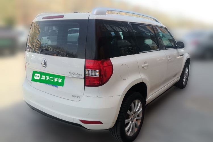 Used Skoda Yeti 2016 1.4TSI DSG Style Edition Rear Right 45 Deg