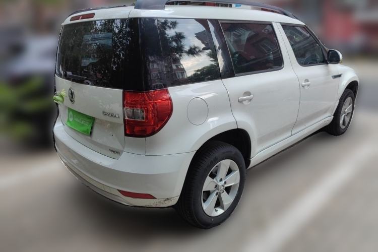 Used Skoda Yeti 2016 1.4TSI DSG Advanced Edition Rear Right 45 Deg