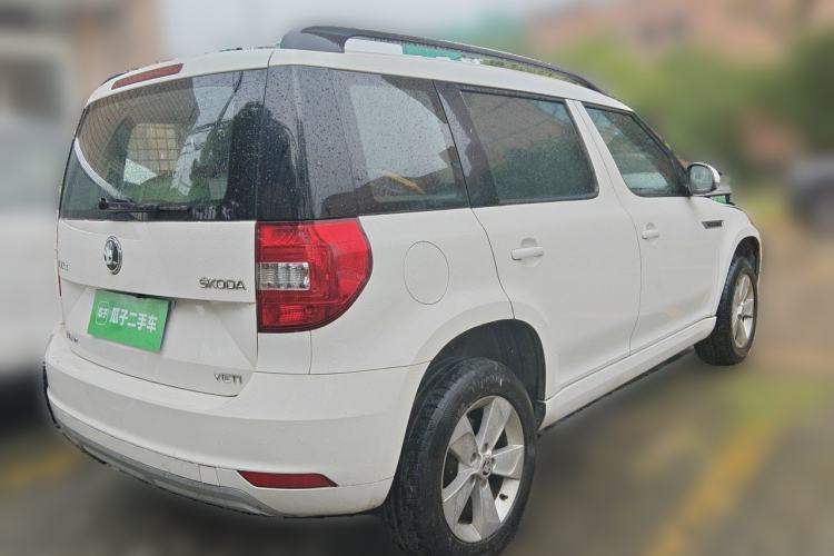 Used Skoda Yeti 2016 1.4TSI DSG Advanced Edition Rear Right 45 Deg
