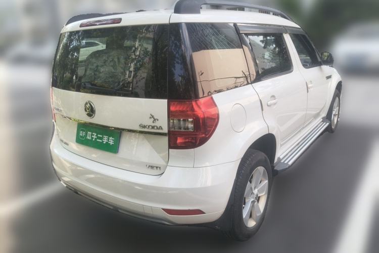 Used Skoda Yeti 2016 1.4TSI DSG Advanced Edition Rear Right 45 Deg