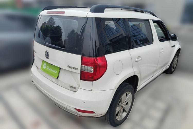 Used Skoda Yeti 2016 1.4TSI DSG Advanced Edition Rear Right 45 Deg