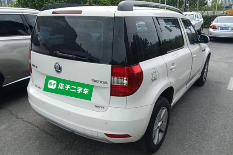 Used Skoda Yeti 2016 1.4TSI DSG Advanced Edition Rear Right 45 Deg