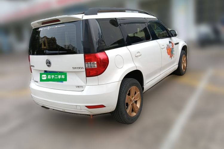 Used Skoda Yeti 2016 1.4TSI DSG Advanced Edition Rear Right 45 Deg