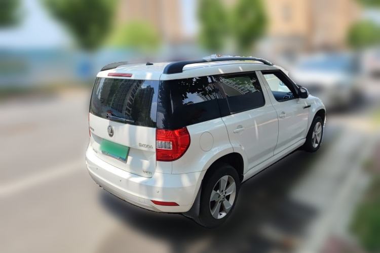 Used Skoda Yeti 2016 1.4TSI DSG Advanced Edition Rear Right 45 Deg