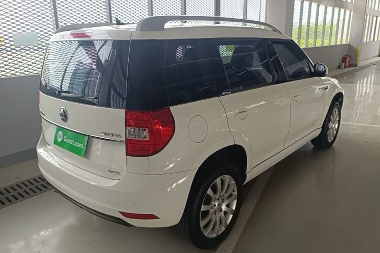 Used Skoda Yeti 2016 1.4TSI DSG Style Edition Rear Right 45 Deg