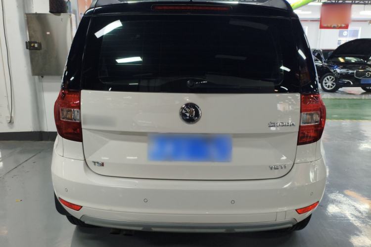 Used Skoda Yeti 2016 1.4TSI DSG Advanced Edition Rear
