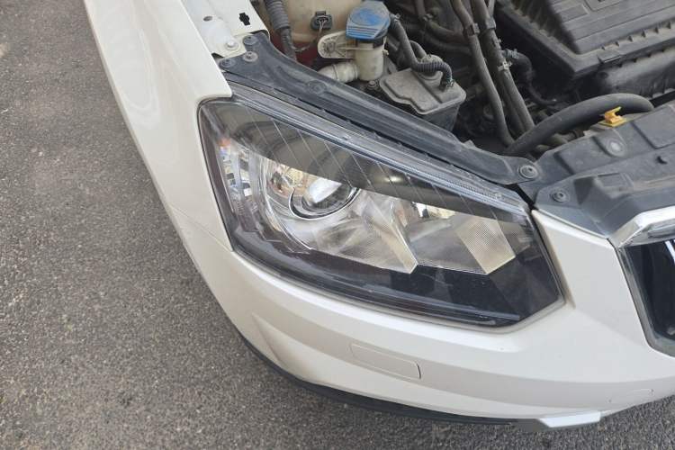 Used Skoda Yeti 2016 1.4TSI DSG Prestige Edition Right Front Headlight