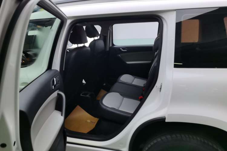 Used Skoda Yeti 2016 1.4TSI DSG Advanced Edition Right Rear Seat