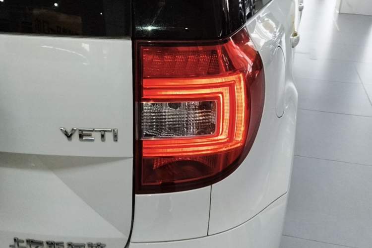 Used Skoda Yeti 2016 1.8TSI DSG Prestige Edition Right Rear Taillight