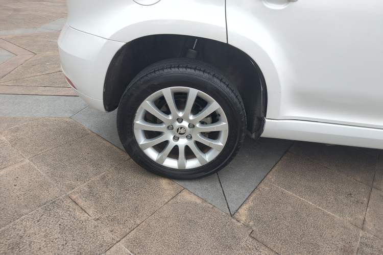 Used Skoda Yeti 2016 1.4TSI DSG Style Edition Right Rear Wheel Hub