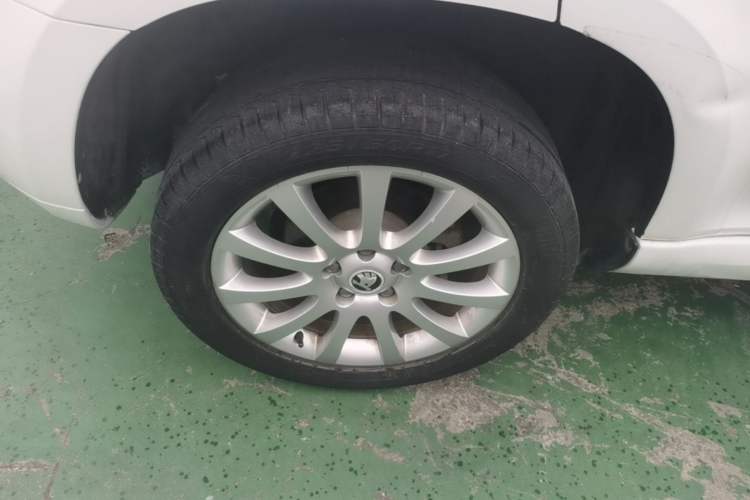 Used Skoda Yeti 2016 1.4TSI DSG Style Edition Right Rear Wheel Hub