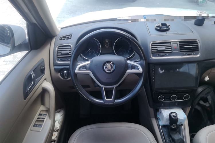 Used Skoda Yeti 2016 1.4TSI DSG Style Edition Steering Wheel