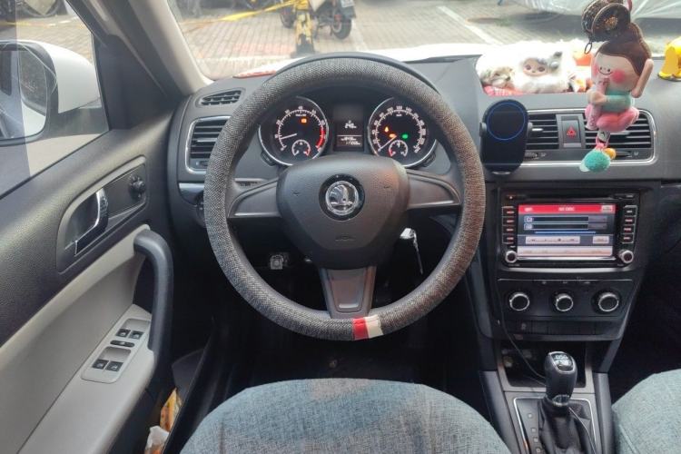 Used Skoda Yeti 2016 1.4TSI DSG Advanced Edition Steering Wheel