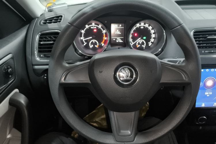 Used Skoda Yeti 2016 1.4TSI DSG Advanced Edition Steering Wheel