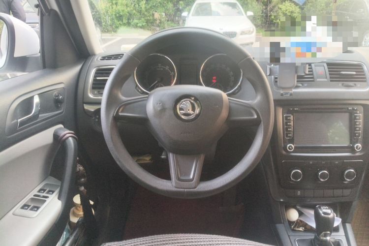 Used Skoda Yeti 2016 1.4TSI DSG Advanced Edition Steering Wheel