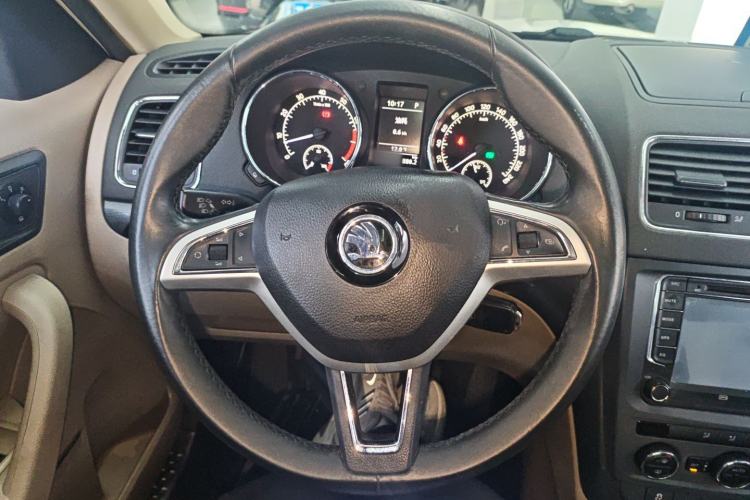 Used Skoda Yeti 2016 1.4TSI DSG Style Edition Steering Wheel