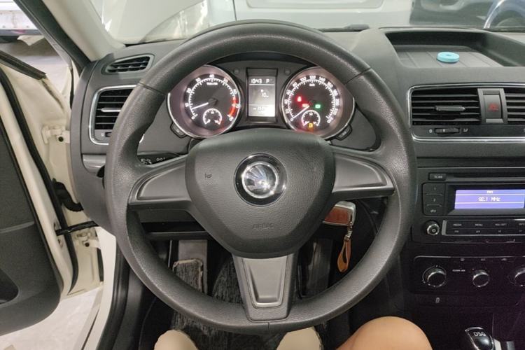 Used Skoda Yeti 2016 1.4TSI DSG Advanced Edition Steering Wheel