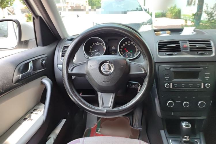 Used Skoda Yeti 2016 1.4TSI DSG Advanced Edition Steering Wheel